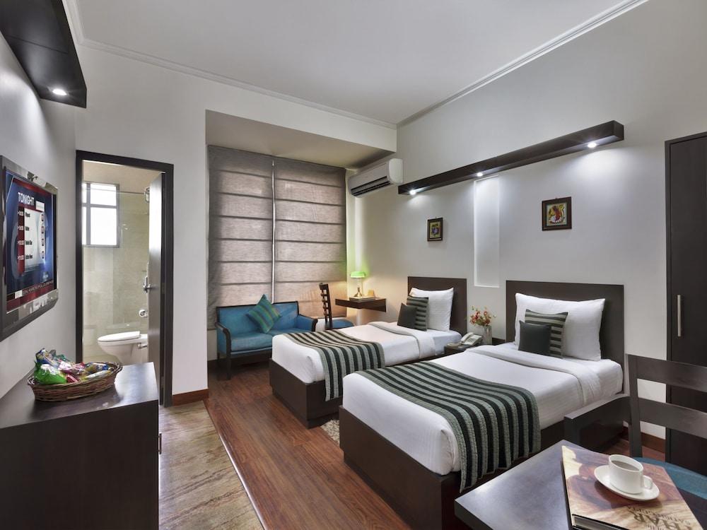 Regale Inn Nuova Delhi Esterno foto