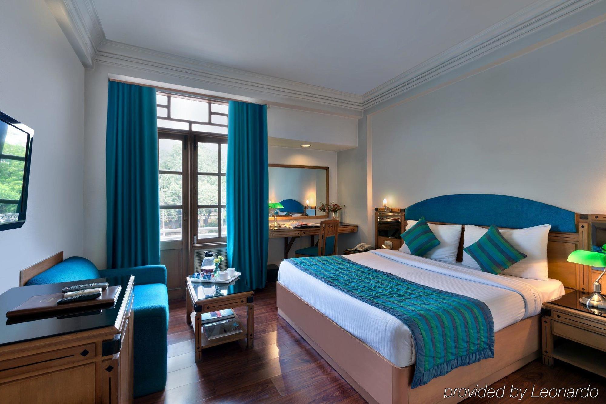 Regale Inn Nuova Delhi Esterno foto