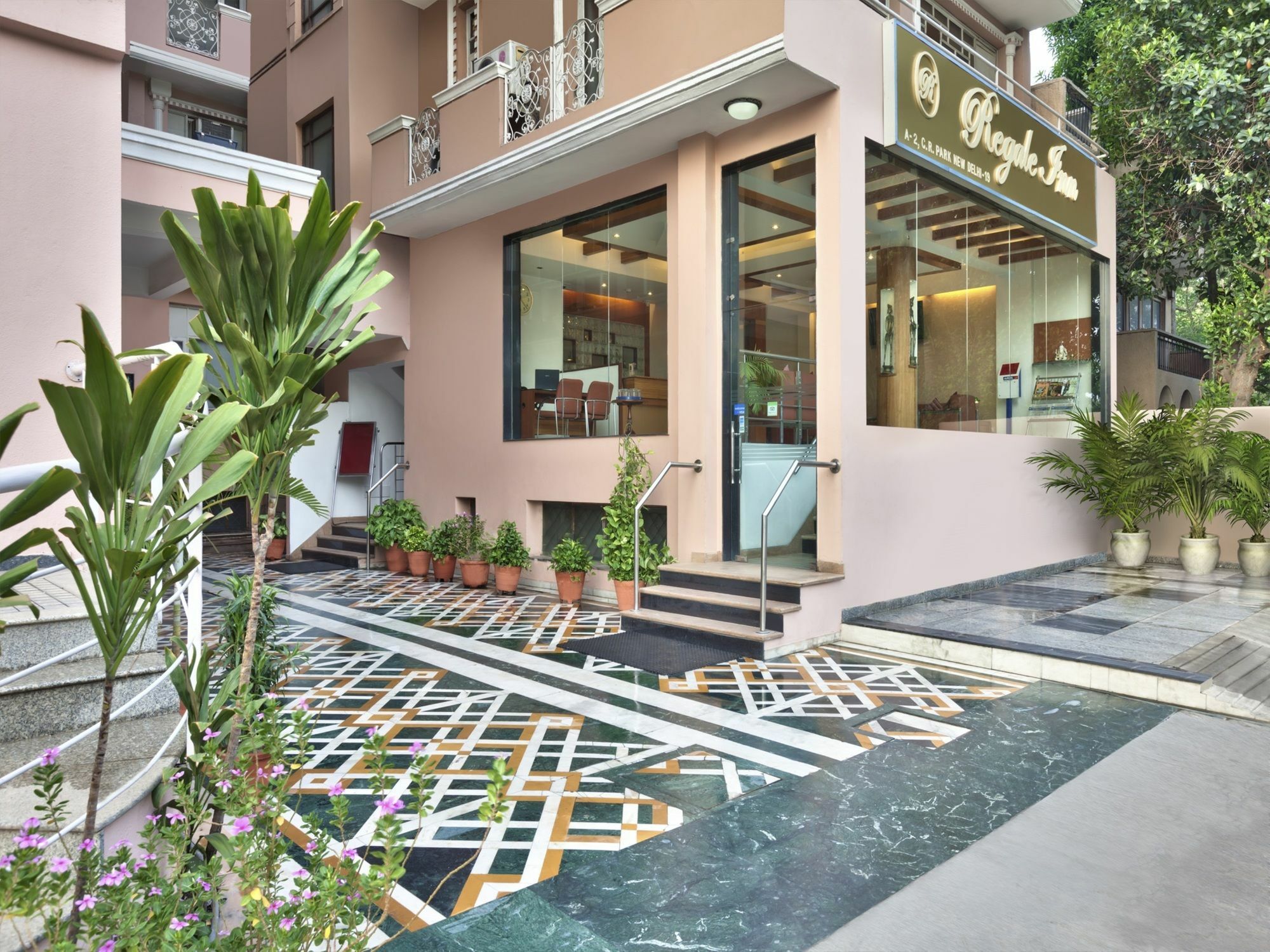 Regale Inn Nuova Delhi Esterno foto